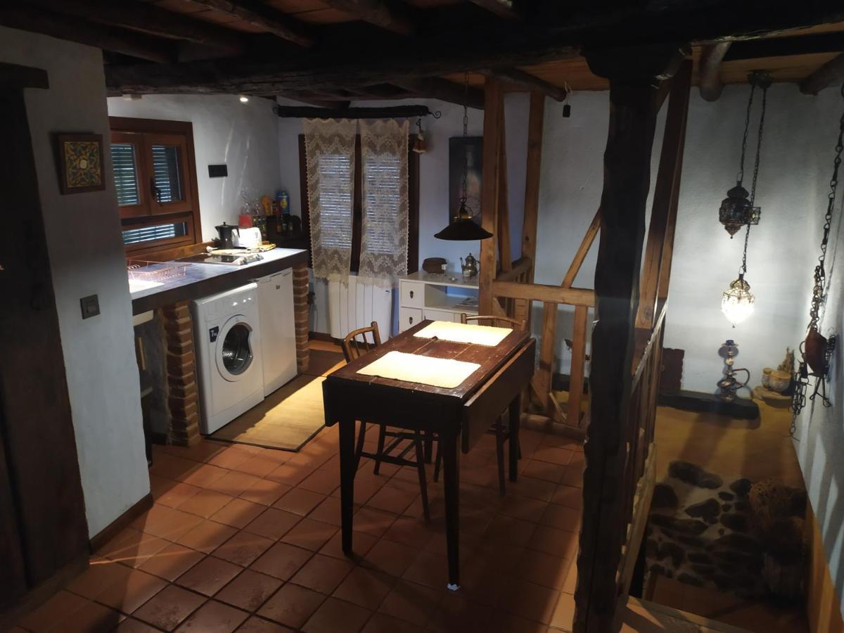 Apartamento Al-Vivaque Miranda del Castanar Bagian luar foto